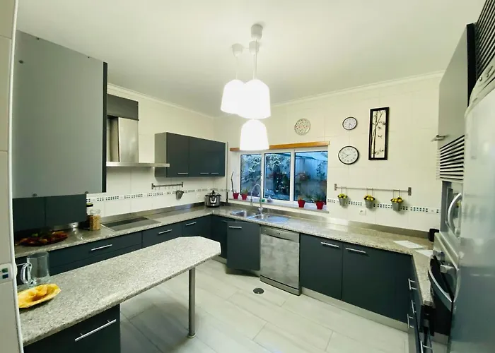 Casa Petroleiro * Albergaria-a-Velha